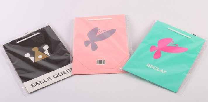 手(shou)提袋/紙(zhǐ)袋